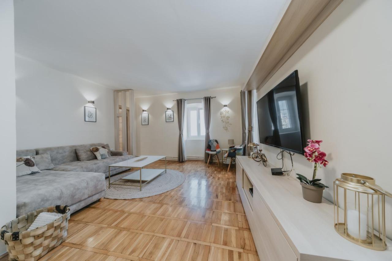 Regina Apartments Budva Exterior foto